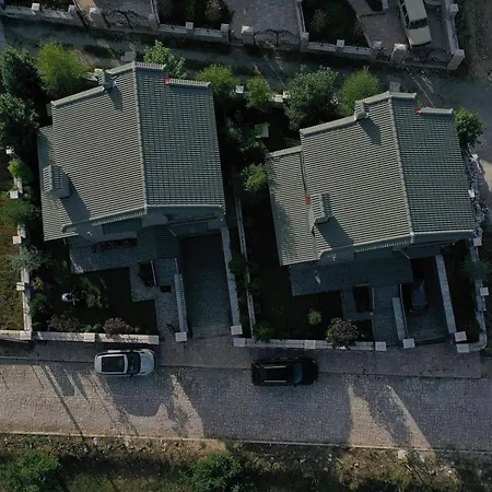 Villa Stone *
