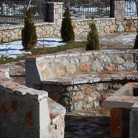 Villa Stone